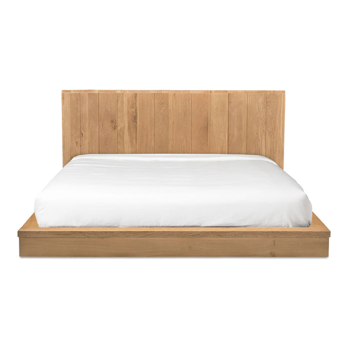 Plank - Queen Bed - Natural Oak