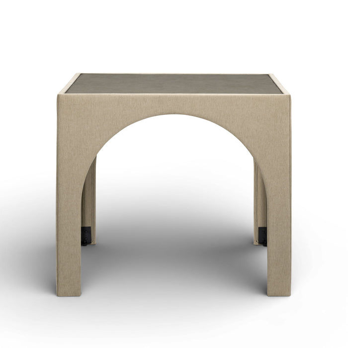 Tomlin - Game Table