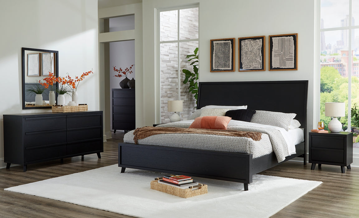 Danziar King Panel Bed, Dresser, Mirror and Nightstand
