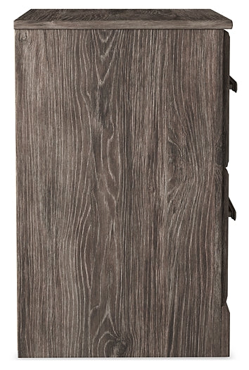 Ralinksi King Panel Bed, Dresser, Mirror, Chest and Nightstand