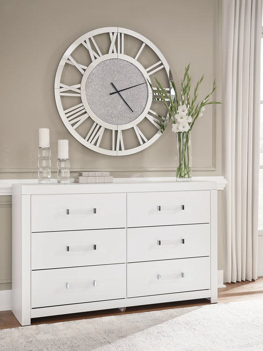 Maeling Six Drawer Dresser