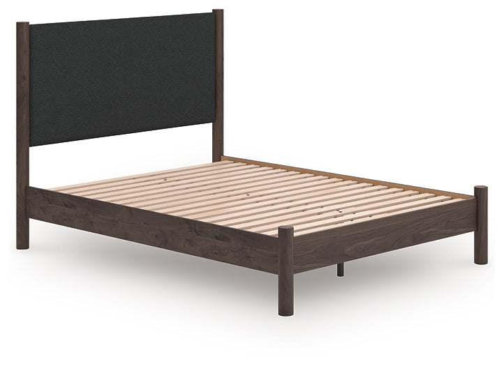 Pamytta Queen Upholstered Panel Platform Bed, Dresser and Mirror