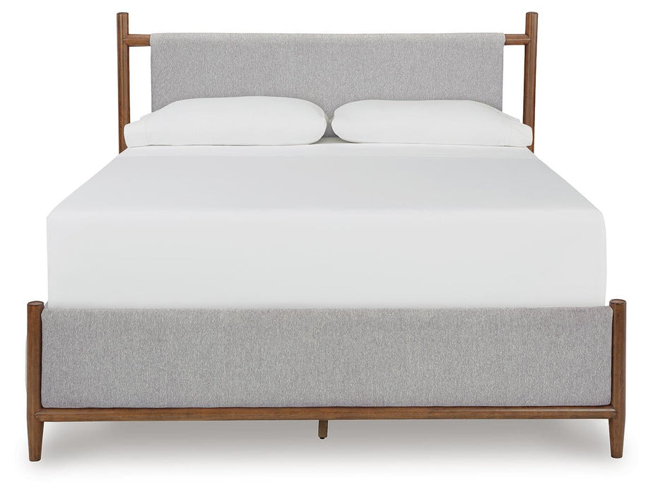 Lyncott King Upholstered Bed with Mirrored Dresser