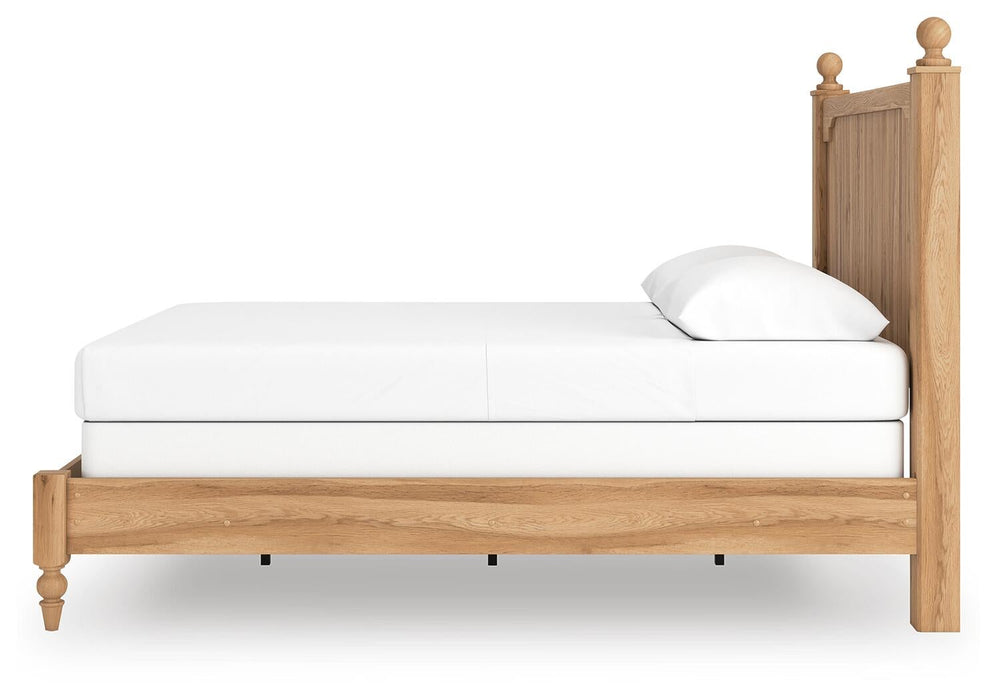 Aleaport Queen Panel Bed with Mirrored Dresser and Nightstand