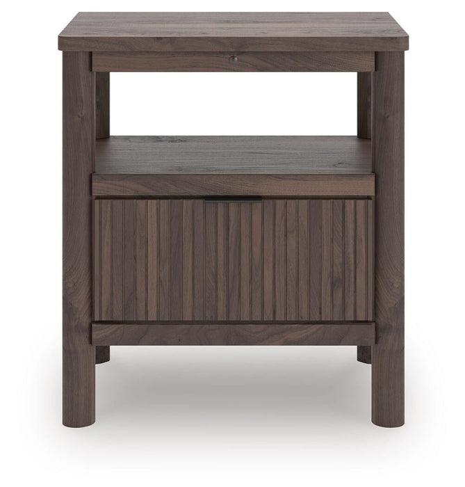 Pamytta Full Panel Platform Bed, Dresser, Mirror and Nightstand