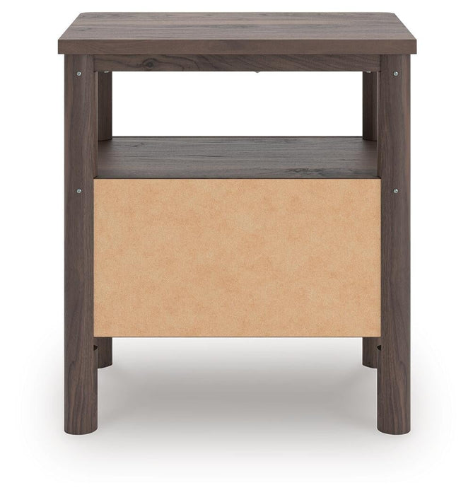Pamytta Full Panel Platform Bed, Dresser, Mirror and Nightstand